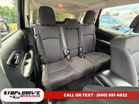 Used 2016 Dodge Journey SXT w/ Comfort/Convenience Group AWD/4WD image 17