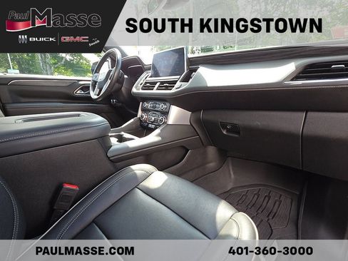 Used 2023 GMC Yukon XL SLT w/ SLT Premium Package AWD/4WD image 35