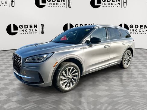 Used 2023 Lincoln Corsair Reserve w/ Equipment Group 201A FWD image 1