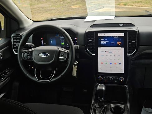 Used 2025 Ford Ranger XLT w/ Equipment Group 301A High image 29