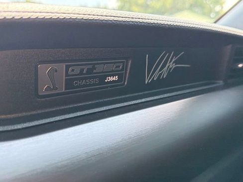 Used 2018 Ford Mustang Shelby GT350 w/ Electronics Package RWD image 28