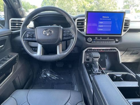 Used 2026 Toyota Tundra Limited AWD/4WD image 14