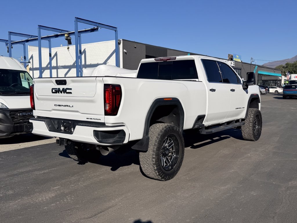 Used 2021 GMC Sierra 2500 Denali w/ Technology Package AWD/4WD image 4