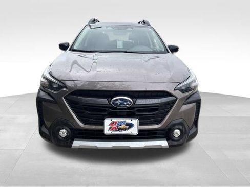 Used 2024 Subaru Outback Limited AWD/4WD image 2