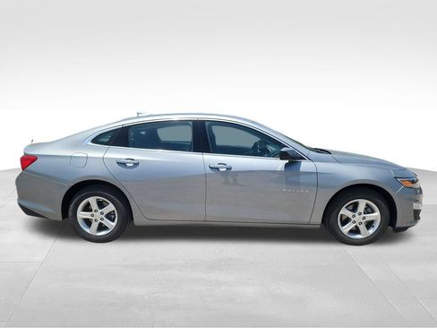 Used 2024 Chevrolet Malibu LT FWD image 8
