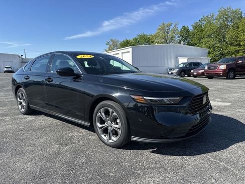 Used 2024 Honda Accord EX image 11