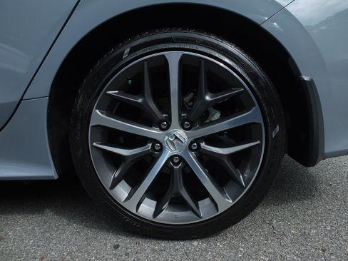 Used 2023 Honda Civic Touring image 10