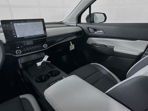 Used 2025 Honda Prologue Touring image 22