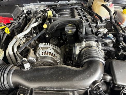 Used 2024 Jeep Wrangler Unlimited Rubicon AWD/4WD image 40