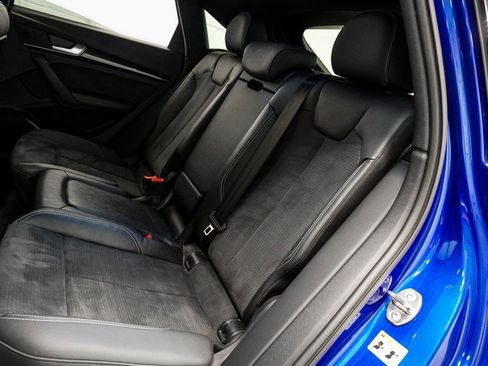 Used 2022 Audi SQ5 Premium Plus w/ Premium Plus Package image 9