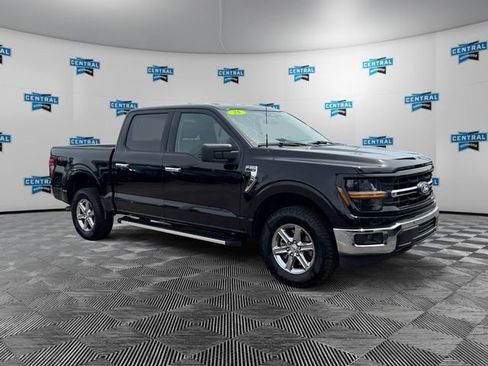 Used 2025 Ford F150 XLT w/ Equipment Group 301A Standard AWD/4WD image 7