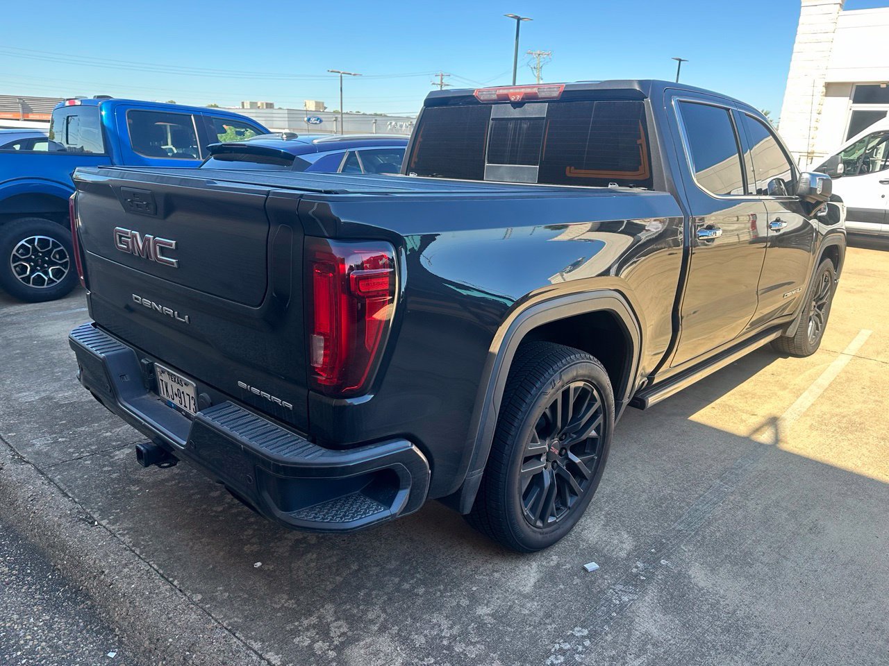 Used 2020 GMC Sierra 1500 Denali w/ Denali Ultimate Package AWD/4WD image 13