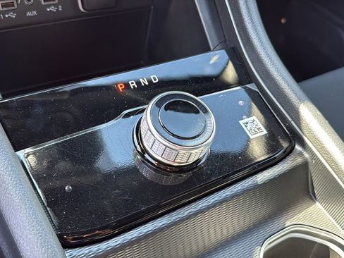 New 2025 Jeep Grand Cherokee L Laredo image 32