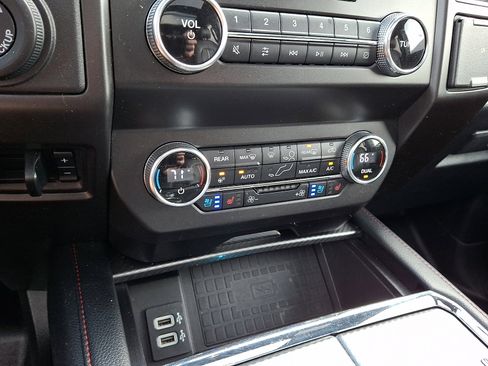 Certified 2019 Ford Expedition Max Limited w/ Equipment Group 303A image 20