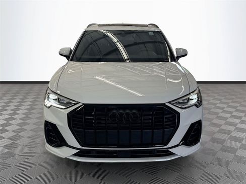Certified 2024 Audi Q3 2.0T Premium Plus w/ Premium Plus Package AWD/4WD image 2