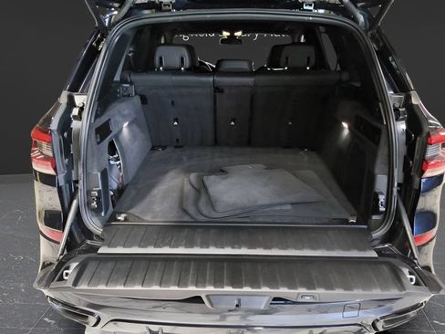 Used 2022 BMW X5 xDrive40i w/ Premium Essential Package AWD/4WD image 8