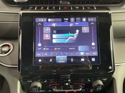 New 2025 Jeep Grand Cherokee L Laredo w/ Luxury Tech Group I image 21