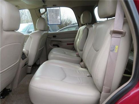 Used 2006 Chevrolet Tahoe Z71 w/ Z71 Preferred Equipment Group image 6