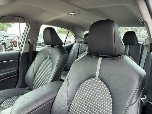 Certified 2024 Toyota Camry SE FWD image 21