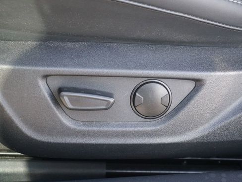 Used 2024 Ford Mustang EcoBoost image 18