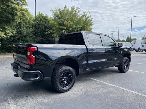 Used 2023 Chevrolet Silverado 1500 Custom Trail Boss AWD/4WD image 9