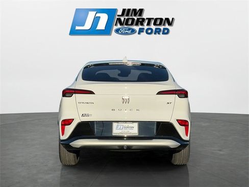 Used 2024 Buick Envista Sport Touring w/ Convenience I Package image 4