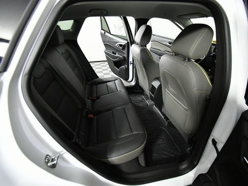 New 2026 Chevrolet Trax ACTIV image 23