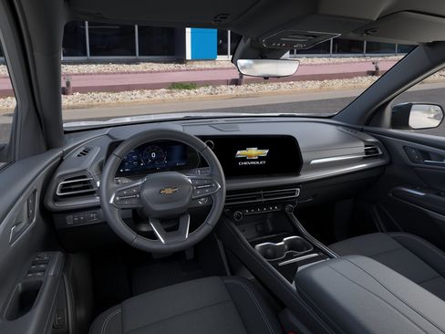 New 2026 Chevrolet Traverse LT FWD image 60