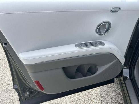 New 2026 Hyundai Palisade Limited FWD image 17