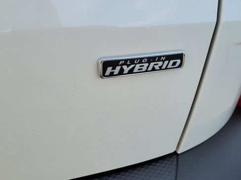 Used 2024 Ford Escape SE FWD image 10