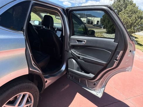 Certified 2024 Ford Edge SEL AWD/4WD image 23