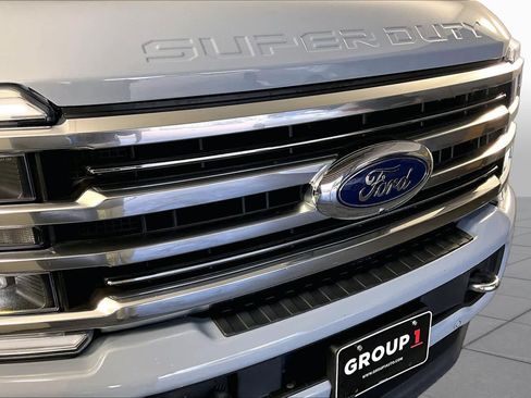 Used 2024 Ford F250 Limited w/ FX4 Off-Road Package AWD/4WD image 28