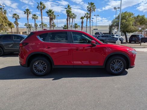 Used 2020 MAZDA CX-5 Touring FWD image 6