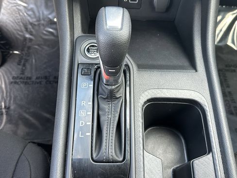 Used 2023 Nissan Sentra S FWD image 30