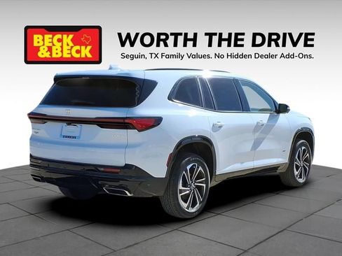 New 2026 Buick Enclave Sport Touring w/ Power Package image 5