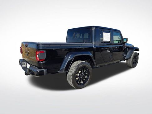 Used 2021 Jeep Gladiator Overland image 3
