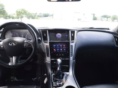 Used 2015 INFINITI Q50 w/ Moonroof Package RWD image 14