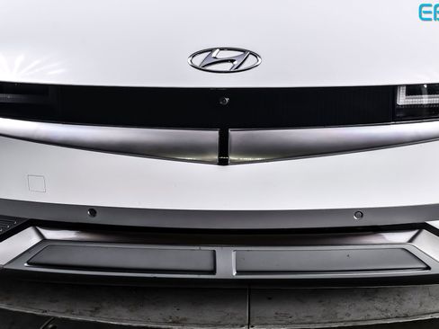 Used 2024 Hyundai Ioniq 5 Limited RWD image 9