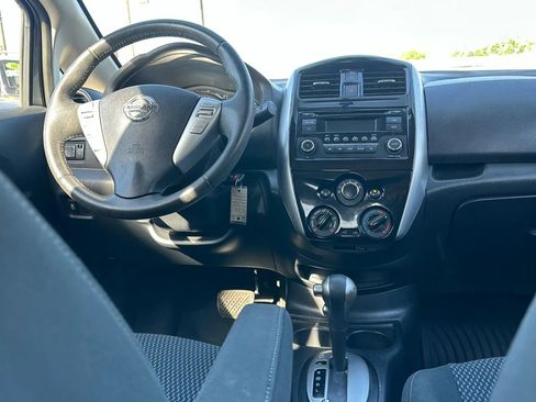 Used 2015 Nissan Versa Note SV image 9