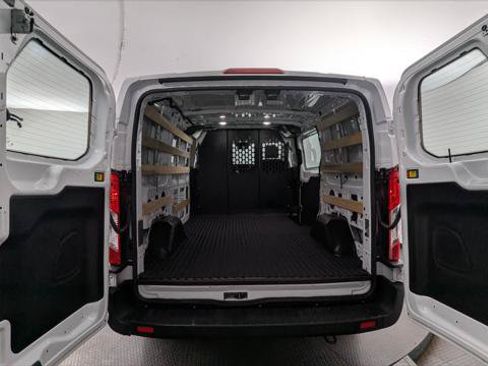 Used 2025 Ford Transit 250 Low Roof w/ Exterior Upgrade Package RWD image 12