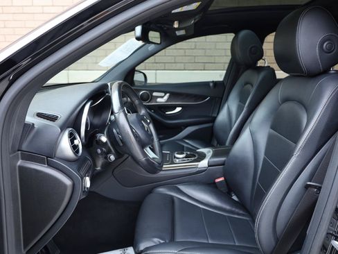 Used 2017 Mercedes-Benz GLC 300 image 14