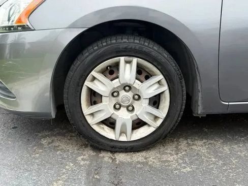 Used 2015 Nissan Sentra SV FWD image 25
