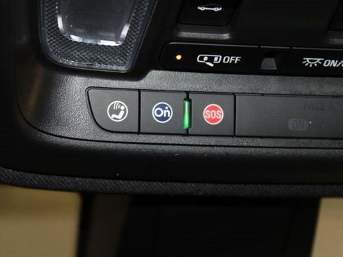 Certified 2024 Cadillac XT5 Premium Luxury FWD image 29