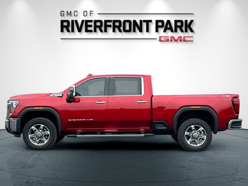 Used 2026 GMC Sierra 2500 SLT w/ SLT Premium Package image 6