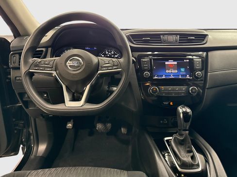 Used 2018 Nissan Rogue S AWD/4WD image 14