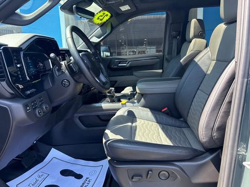 Used 2025 Chevrolet Silverado 1500 ZR2 w/ Technology Package AWD/4WD image 11
