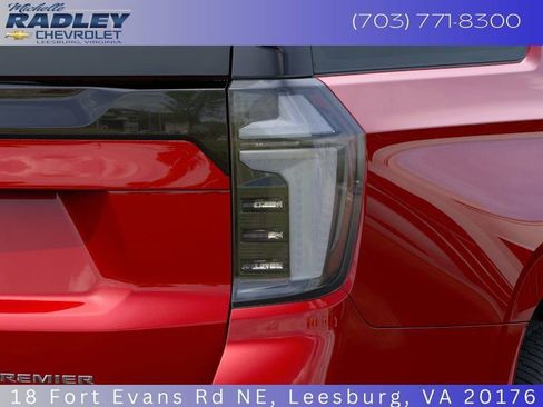 New 2026 Chevrolet Suburban Premier image 13