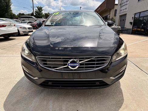 Used 2018 Volvo S60 T5 Inscription Platinum FWD image 17