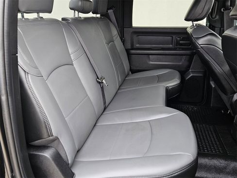 Used 2022 RAM 3500 Tradesman image 28