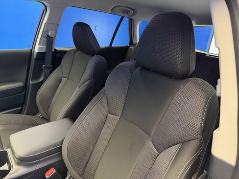 Certified 2025 Subaru Outback Premium image 12